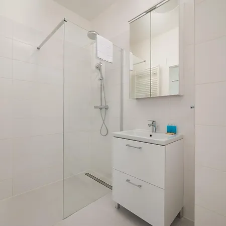 Apartamento Browary Warszawskie Charming By Bookinghost *