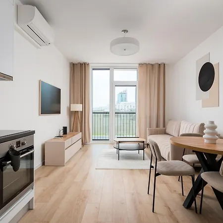 Apartamento Browary Warszawskie Charming By Bookinghost Varsóvia